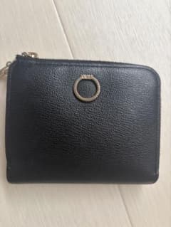JILL STUART ブラックレザー二つ折り財布のサムネイル