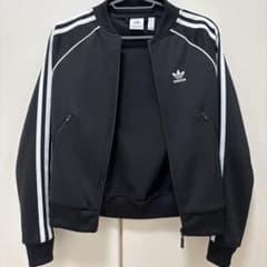 3glmq様専用 【美品】adidas ブラックジャージ Sのサムネイル