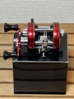 ABU アンバサダー2500Cレッド - メルカリ