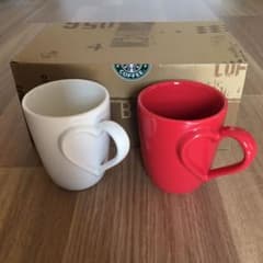 スターバックス　バレンタイン　マグカップ　限定のサムネイル