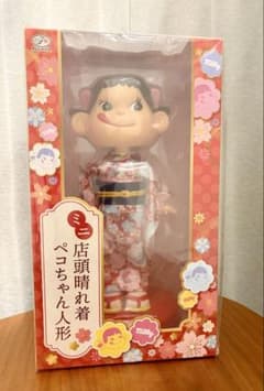 【未開封】不二家　ペコちゃん　ミニ店頭晴れ着ペコちゃん人形 未開封】不二家 ペコちゃん ミニ店頭晴れ着ペコちゃん人形 - メルカリ