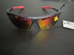 Nike WINDBLOW LB M サングラス グレー/レッドのサムネイル