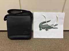 ★新品・未使用★ラコステ メンズクラシック スリムフラップサッチェルバッグのサムネイル