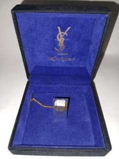 亀*様 Yves Saint Laurent タイピン ゴールドカラーのサムネイル