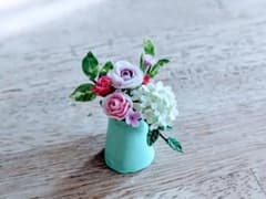 ✾ミニチュアフラワー✾　バラ　紫陽花　ピッチャー　ハンドメイド　シルバニアのサムネイル