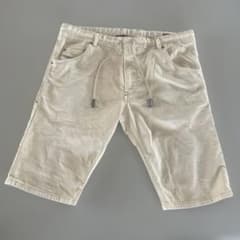 Diesel ベージュ ショートパンツのサムネイル