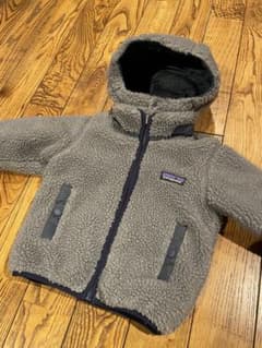 パタゴニア　ベビーリバーシブルトリブルズフーディ　80　12m　18m　ボアのサムネイル