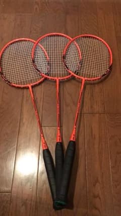 バドミントンラケット3本セットのサムネイル