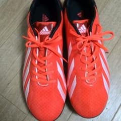 adidas　サッカースパイクのサムネイル