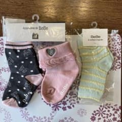 新品！女児靴下3足　サイズ13〜15のサムネイル