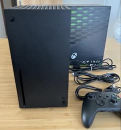 Xbox Series X 1TB SSD ブラックのサムネイル