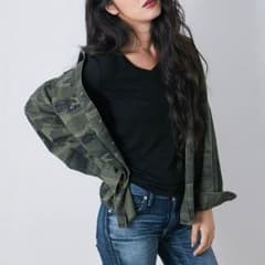 GYDA カモフラ柄 シャツのサムネイル