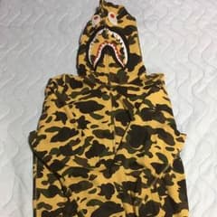 ape シャークパーカーのサムネイル