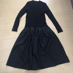 黒ワンピースのサムネイル