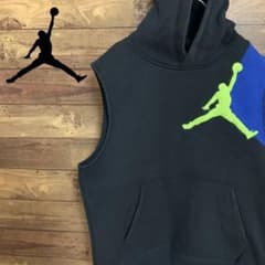 【希少】NIKE AIR JORDAN スウェットパーカー　ジャンプマン刺繍ロゴのサムネイル