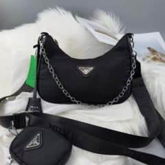 美品 PRADA ノベルティ ショルダーバッグ h1 - メルカリ