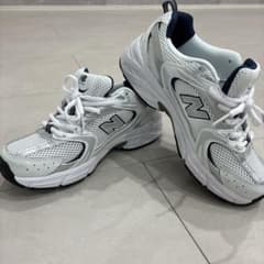 New Balance MR530SG 6.5 US ホワイト/ネイビーのサムネイル