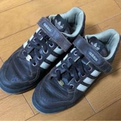 adidas 24.5cm スニーカーのサムネイル