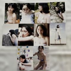 r21 吉岡里帆 新品水着などＬ版生写真 10枚セットのサムネイル