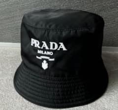 美品プラダ RE-NYLON バケットハット ロゴ刺繍 黒 ユニセックス XL