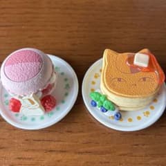 夏目友人帳　yummy sweets mascot おまけ付きのサムネイル