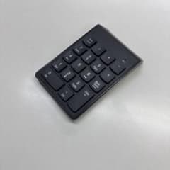 専用　テンキー　無線　使用期間1ヶ月のサムネイル