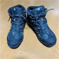 サロモン　トレッキングシューズ　27.5cmのサムネイル