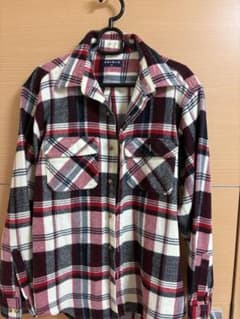 UNIQLO 長袖チェックシャツ 赤白黒のサムネイル