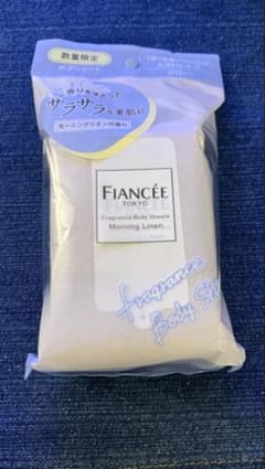 FIANCÉE フレグランスボディシート モーニングリネンの香りのサムネイル
