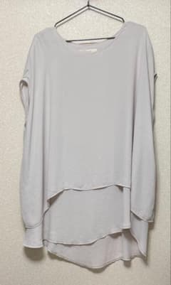 カットソー 　ベージュ系のサムネイル