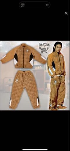 【MCM】ジャージ上下セット★コニャックOVER THE PITCHセットアップ m74426018708_1.jpg?1708774920