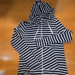 H&Mネイビーとホワイトストライプ XL パーカー - メルカリ