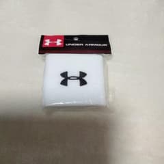 UNDER ARMOUR リストバンド ホワイトのサムネイル