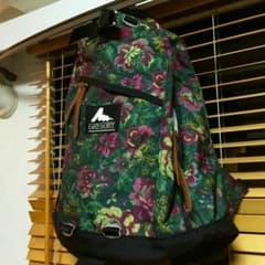 グレゴリー 花柄 リュックのサムネイル