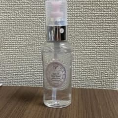 ジルスチュアートホワイトフローラルヘアオイルディープリペアのサムネイル