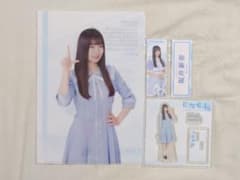 日向坂46 坂井新奈 ローソン アクリルスタンド 缶バッジ クリアファイルのサムネイル