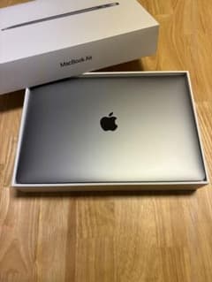 Macbook Air M1 16GB/256GBのサムネイル