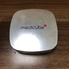 MEDECUBE レッドクッションファンデ23のサムネイル