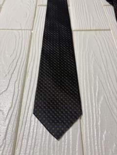 美品】PRADA プラダ ネクタイ シルク100% 現行ロゴ 幾何学柄 茶 黒