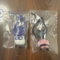 たまごっち カラフルマルチチャーム2 ますくっち　おやじっち　2体セットのサムネイル
