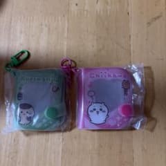 ちいかわ くりまんじゅう ミニフォトアルバム キーホルダー 2種のサムネイル