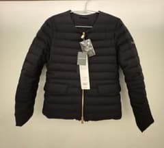 【美品】TATRAS ブラック ダウンジャケットのサムネイル