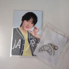 K-POP タレントカードとキーホルダーセットのサムネイル