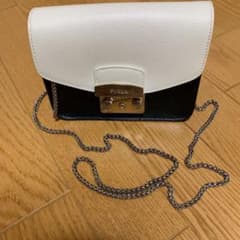 FURLA メトロポリス ショルダーバッグのサムネイル