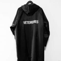 vetememes レインコートのサムネイル