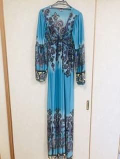 ドレスのサムネイル