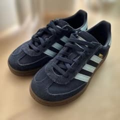 adidas キッズ スニーカー ネイビー　スペツィアル　17センチのサムネイル