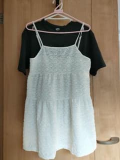 キャミ　ワンピ　白　チュニック丈　レイヤードのサムネイル