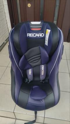 RECAROチャイルドシートのサムネイル