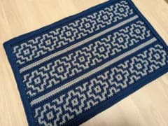 手編みランチョンマット テーブルマット ネイビー×グレージュのサムネイル